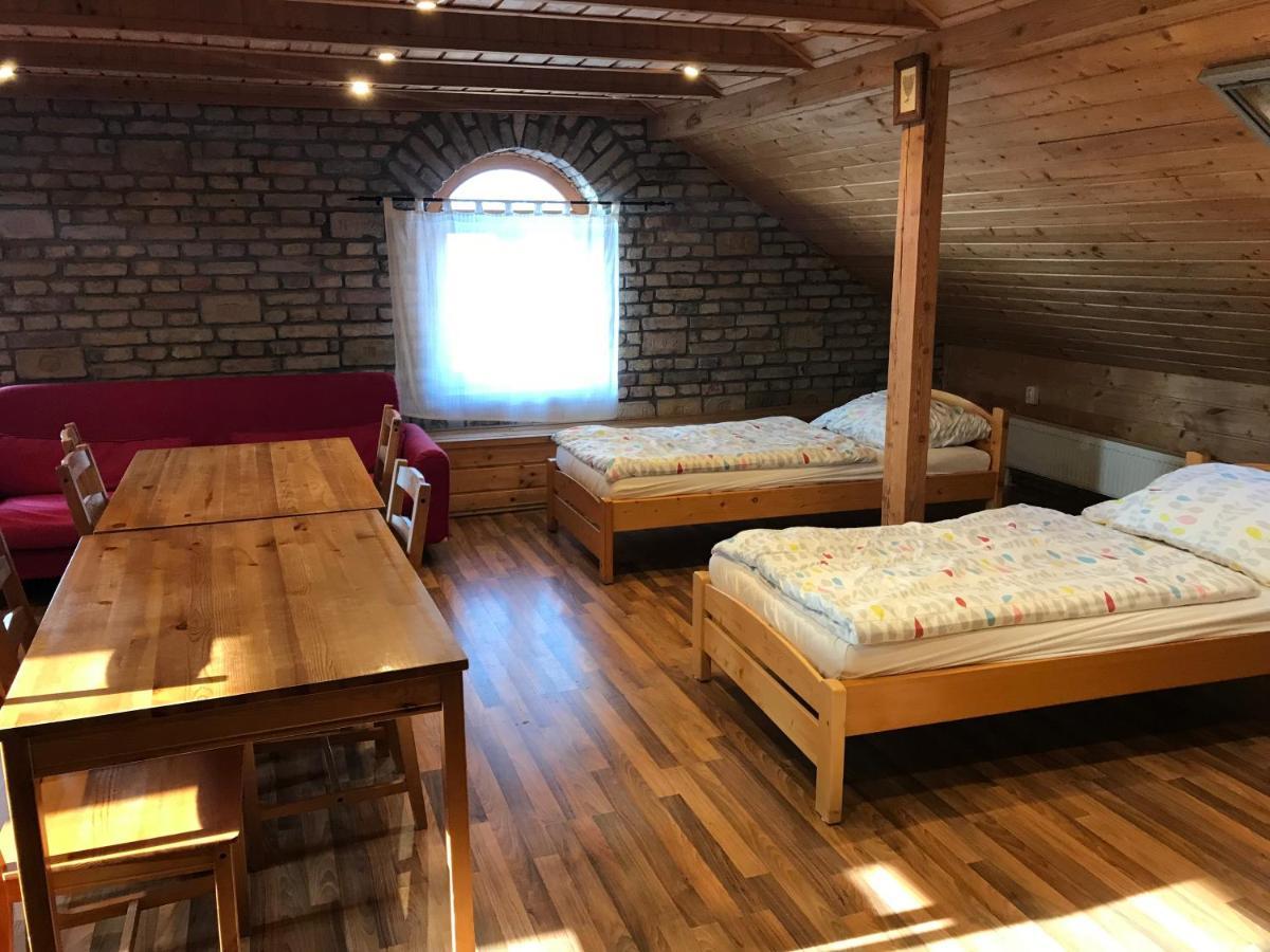 Cifrapince Es Vendeghaz Villa Tordas Luaran gambar