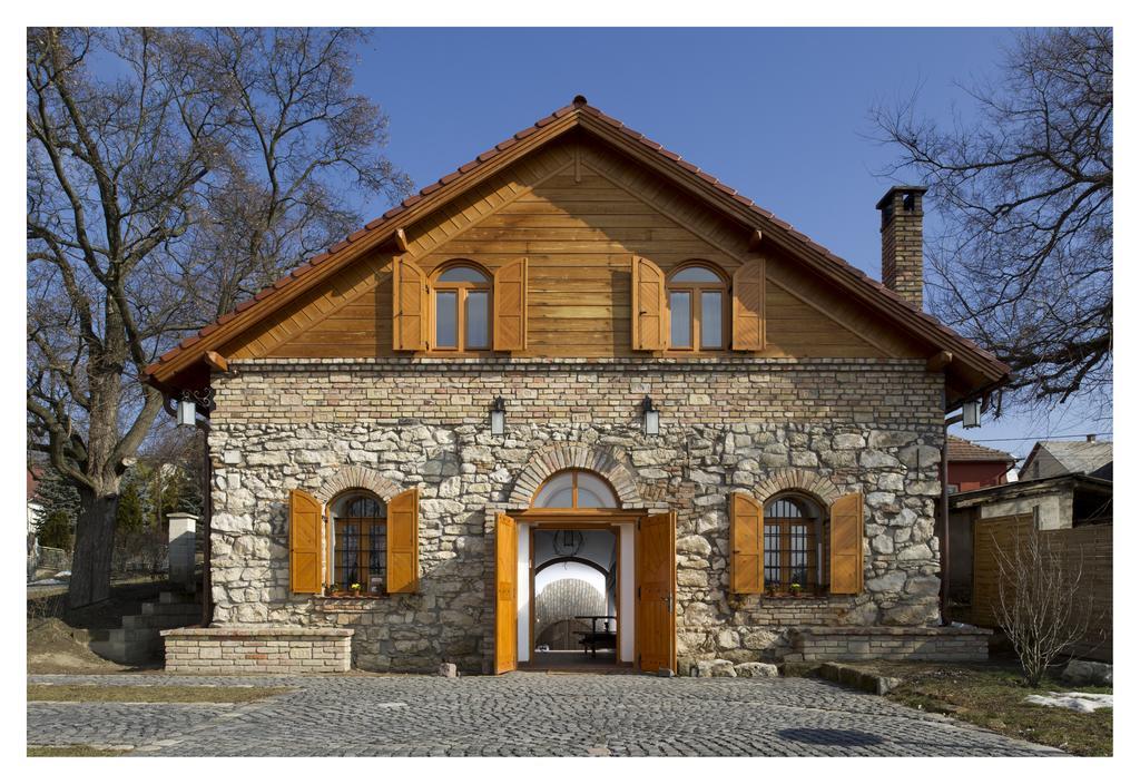 Cifrapince Es Vendeghaz Villa Tordas Luaran gambar